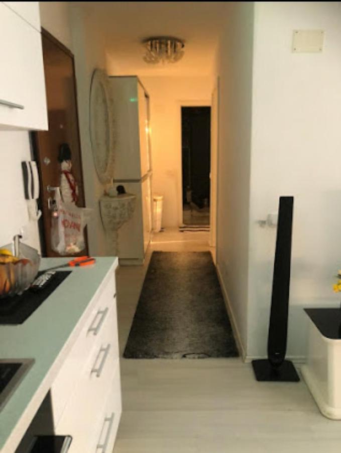 Lovely 2 Bedroom Condo In Gjilan. Zewnętrze zdjęcie